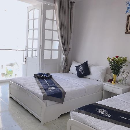Bien Dong Hotel Nha Trang Extérieur photo
